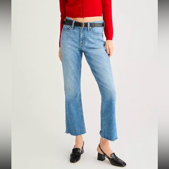 JCREW 9" Demi-Boot Crop Jeans Sz 31P Raw Hem Light Wash - Picture 1 of 7